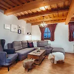 Liptovske Chaty Chalet *
